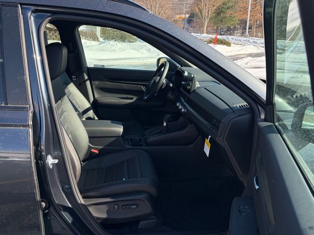 new 2026 Honda CR-V Hybrid car, priced at $41,675