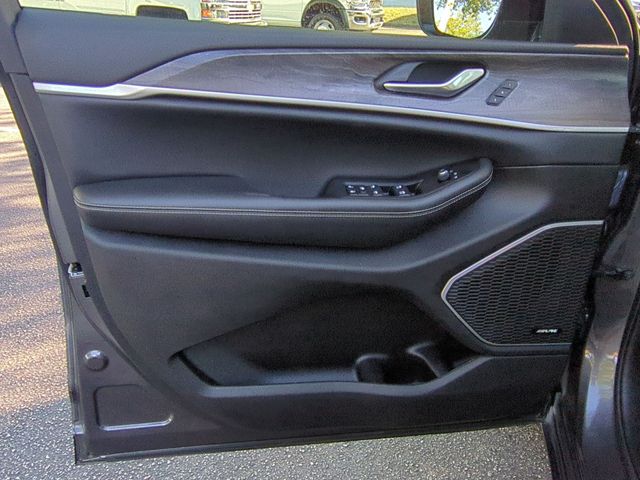 Used 2022 Gray Jeep 4xe image 12