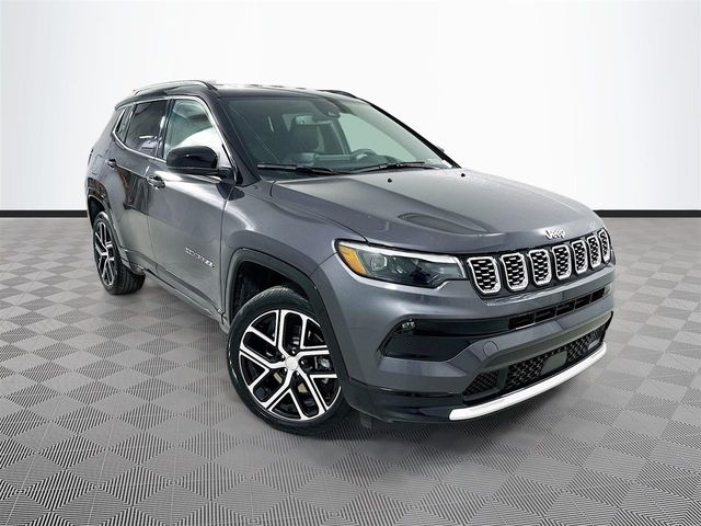 Baltic Gray Metallic Clearcoat 2024 Jeep Compass Limited 4WD SUV / Crossover Four-Wheel Drive 8-Speed Automatic