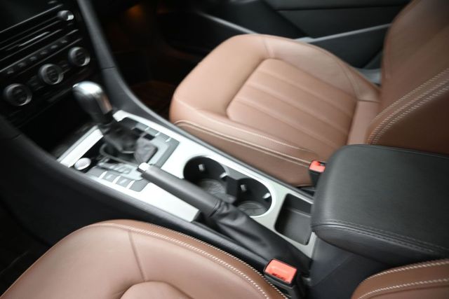 Used 2022 Volkswagen Passat Sedan