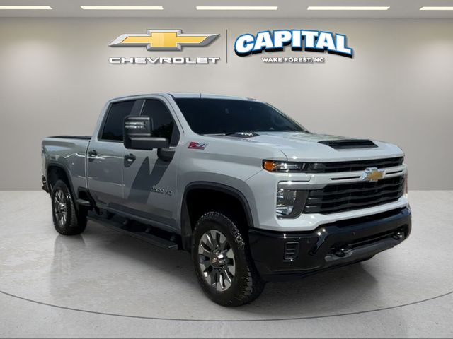 Used 2025 Gray Chevrolet Custom image 7