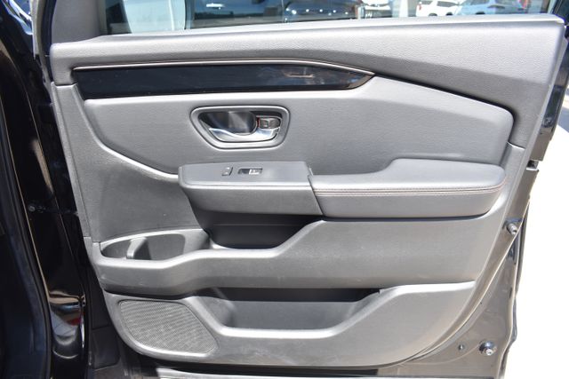 Used 2025 Honda Pilot SUV