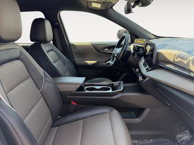 Used 2025 Chevrolet Equinox SUV