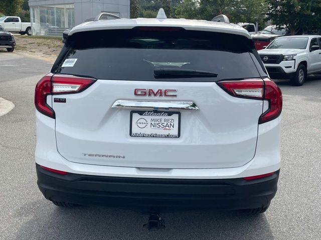 2022 GMC Terrain SLE 4