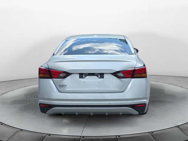 NissanAltima4