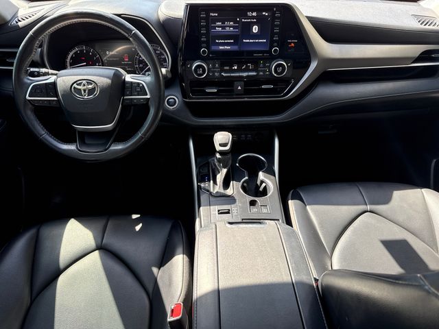 Used 2022 Toyota Highlander SUV
