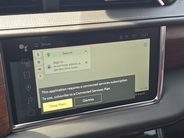 2023 GMC Yukon Denali Ultimate:C02667