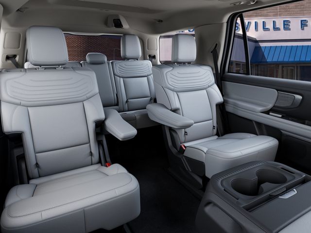 New 2027 White Ford Platinum image 11