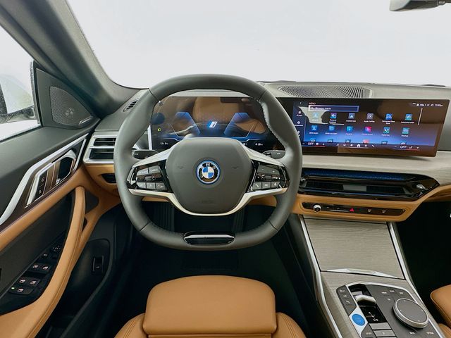 2025 BMW i4 xDrive40 11