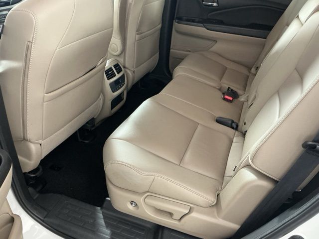 used 2020 Honda Pilot car, priced at $22,995