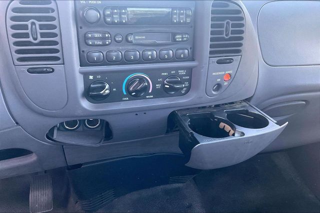 Used 2002 Ford F-150 Truck