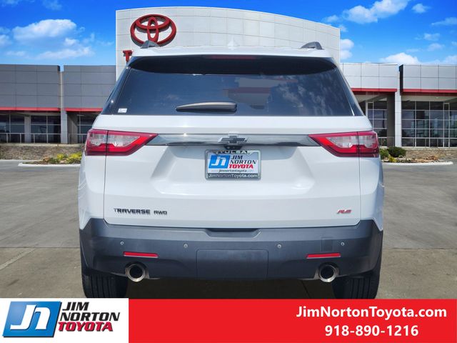 Used 2021 Chevrolet Traverse SUV