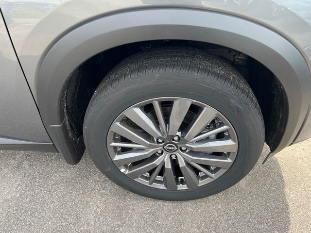 2025 Gun Metallic Nissan Pathfinder SL 4X4 SUV
