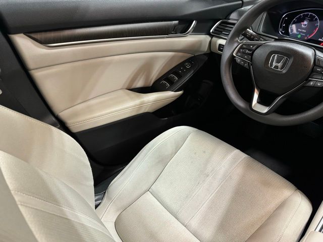 2018 Honda Accord EX 25