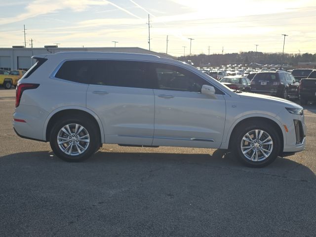 2024 Cadillac XT6 Luxury:C02525