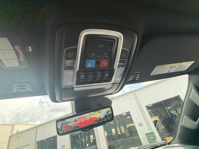 2025 Ram 1500 Limited Crew Cab 4x4 5'7" Box