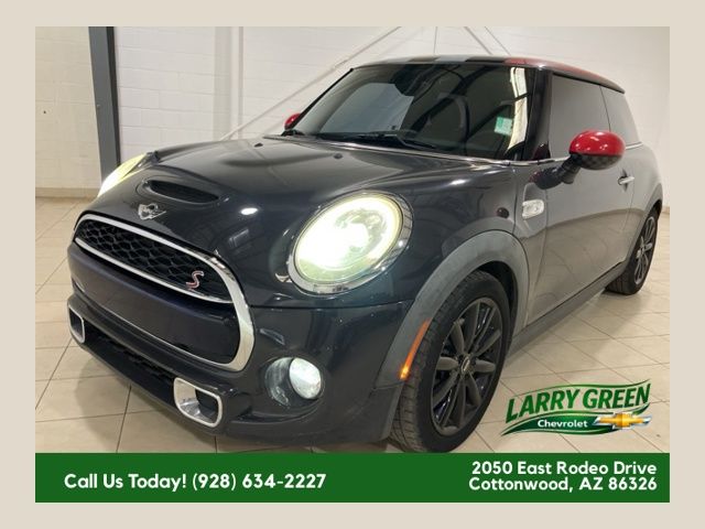 2017 MINI Cooper S 2-Door Hatchback FWD
