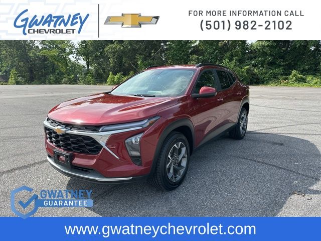 Red (Crimson Metallic) 2025 Chevrolet Trax SUV / Crossover Front-Wheel Drive 6-Speed Automatic