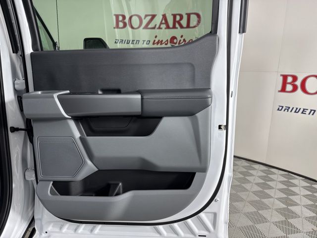 2025 Oxford White Ford Super Duty F-250 SRW XL 4X4 Truck