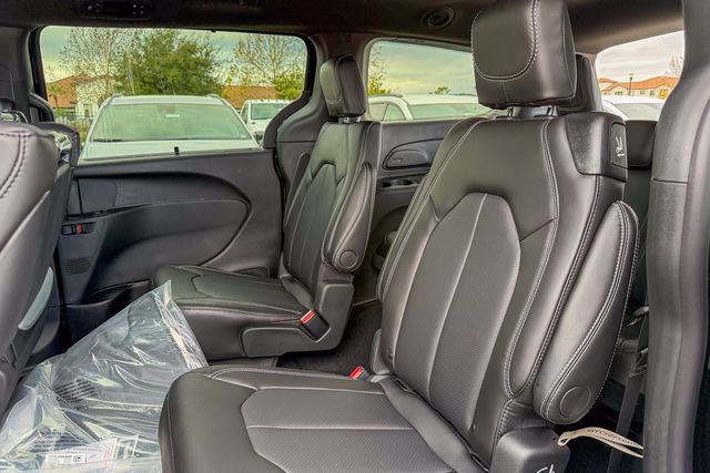 new 2026 Chrysler Pacifica car, priced at $47,180
