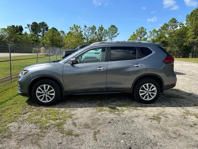 2017 Nissan Rogue SV 2