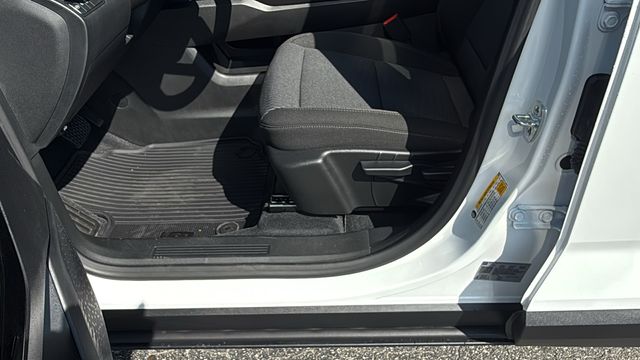 new 2026 Chevrolet Equinox car, priced at $30,735