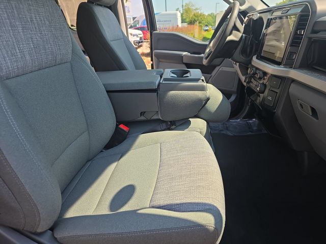 New 2026 Agate Black Metallic Ford F-250® XLT image 11