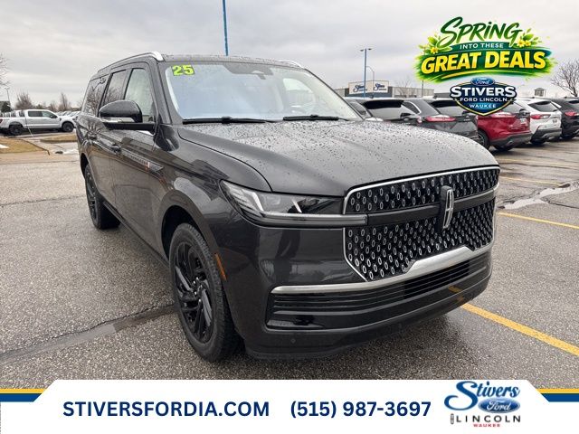 2025 Lincoln Navigator L Reserve 4WD