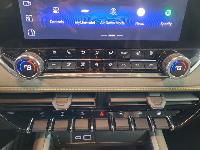 2024 – Chevrolet – Colorado