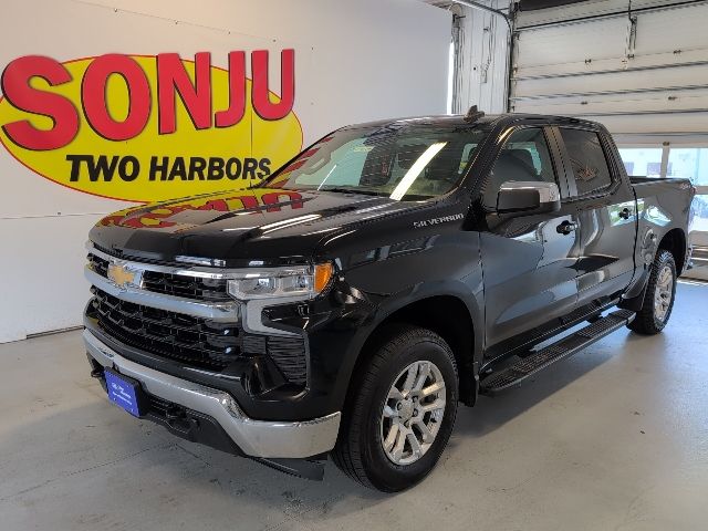 2022 Chevrolet Silverado 1500 LT Crew Cab 4WD