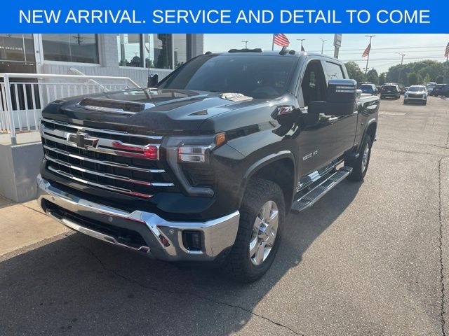 Black 2024 Chevrolet Silverado 2500HD Pickup Truck Four-Wheel Drive Automatic