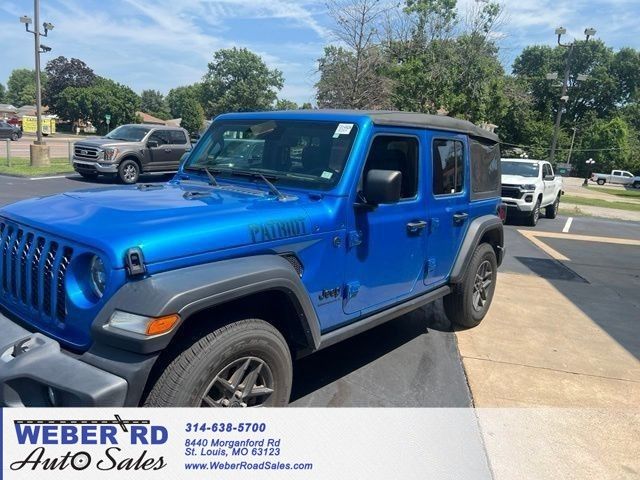 Hydro Blue Pearl Coat 2024 Jeep Wrangler SUV / Crossover Four-Wheel Drive 8-Speed Automatic