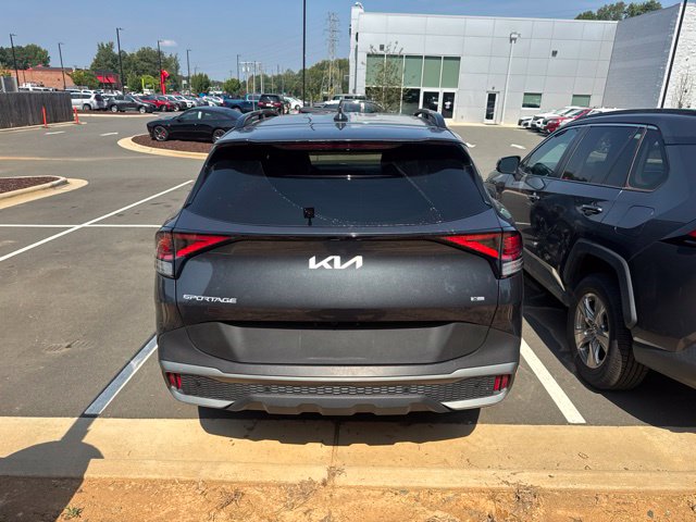 Used 2024 Gray Kia X-Line image 8