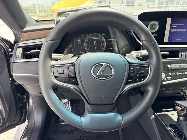 2025 Lexus ES - $46,998