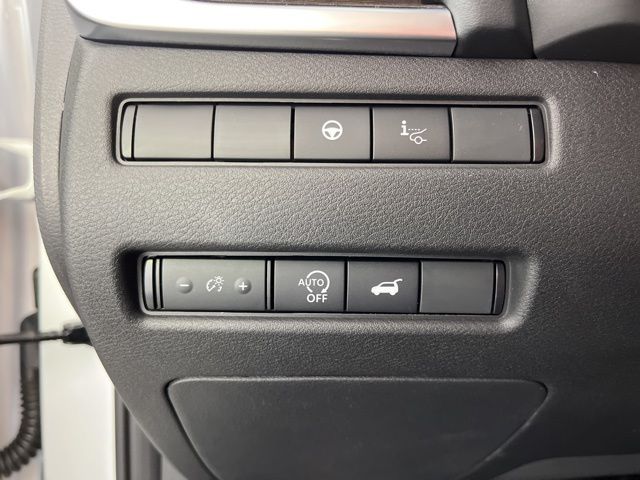 2025 Everest White Pearl Nissan Rogue Platinum FWD SUV