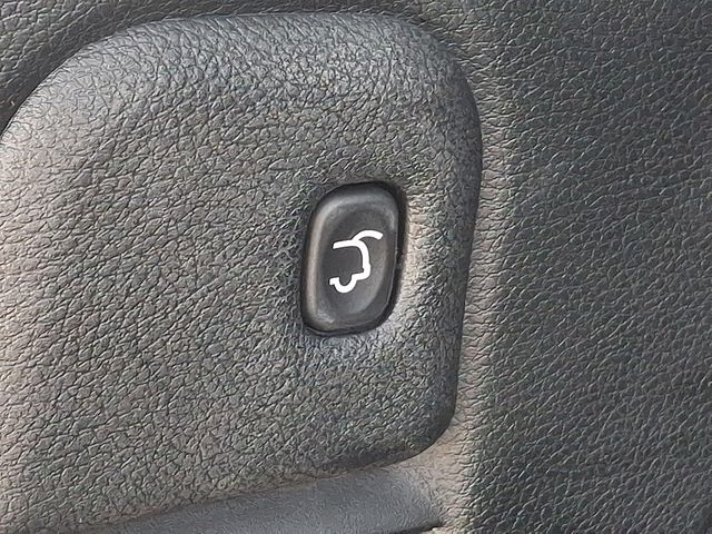 used 2018 Jeep Grand Cherokee car, priced at $19,943