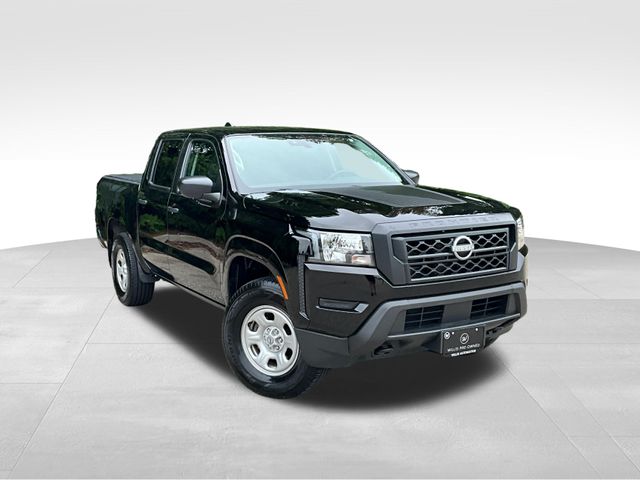 Super Black 2022 Nissan Frontier Pickup Truck Four-Wheel Drive 9-Speed Automatic