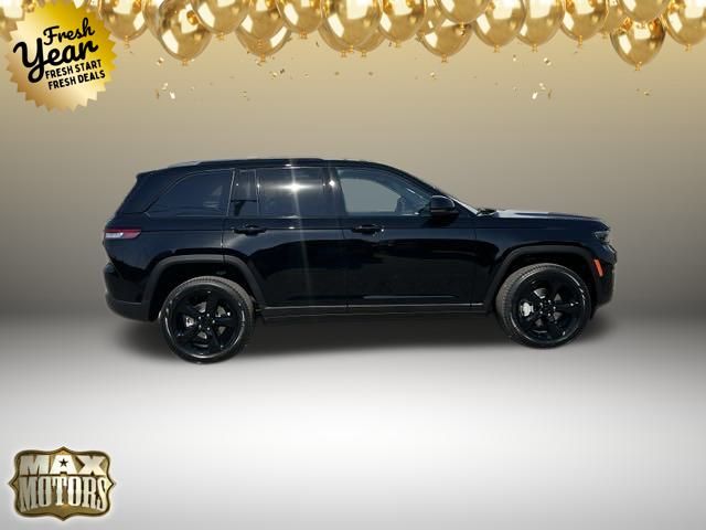 2025 Jeep Grand Cherokee Limited 9