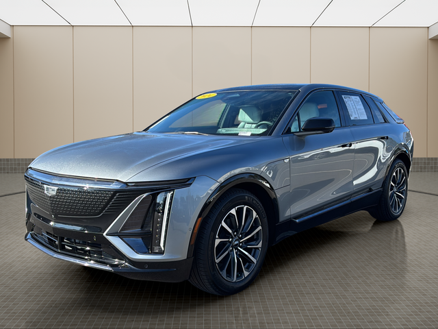 2024 Cadillac LYRIQ Sport