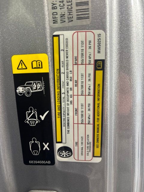 Used 2021 Jeep Wrangler SUV