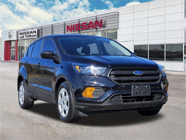 2019 Ford Escape S's photo