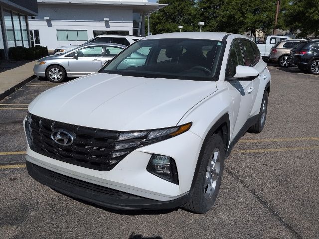 2023 Hyundai Tucson SE