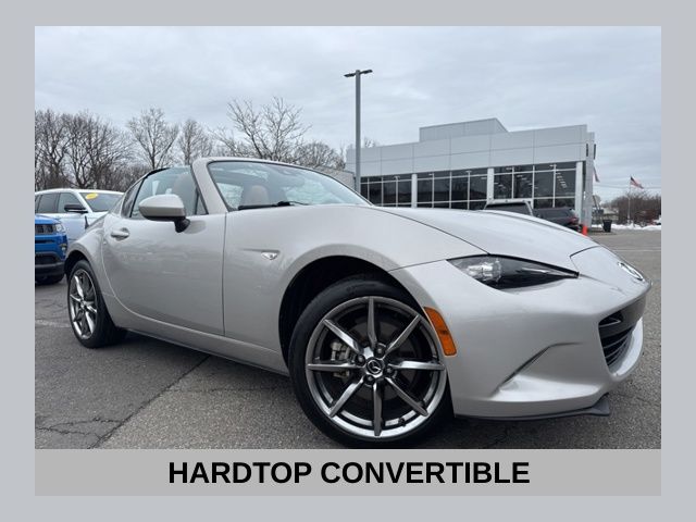 2022 Mazda MX-5 Miata RF Grand Touring RWD