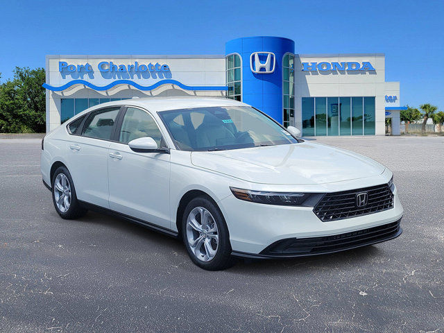New 2026 White Honda LX image 2
