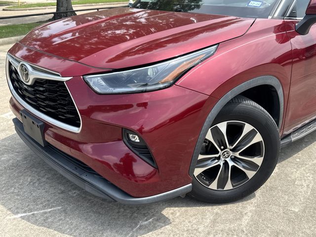 2021 Toyota Highlander XLE Red at Don McGill Toyota