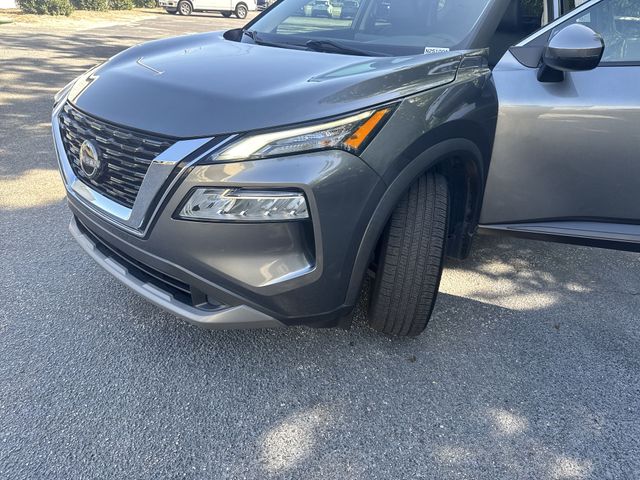 Used 2023 Gray Nissan SV image 30