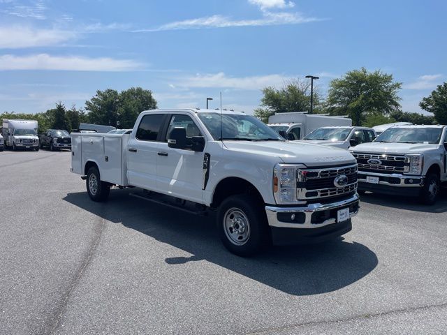 2025 Ford F-350 Super Duty XL