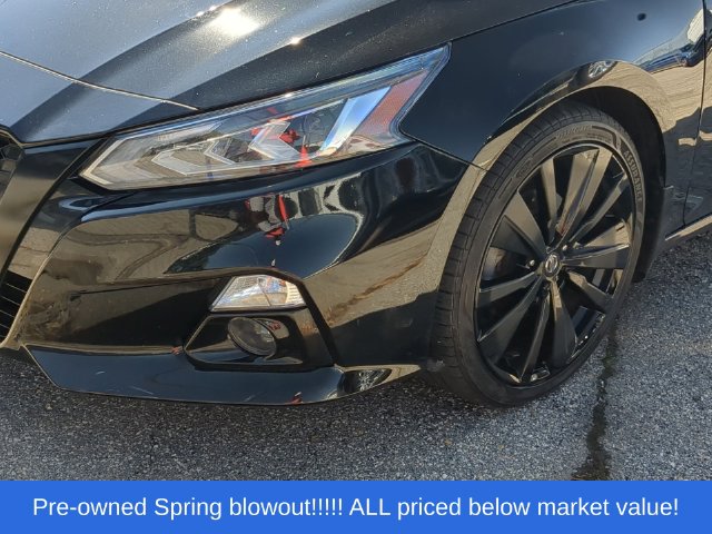 Used 2022 Black Nissan 2.5 SR image 6