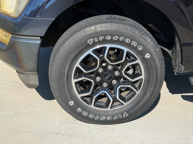 Used 2021 Black Ford XLT image 4