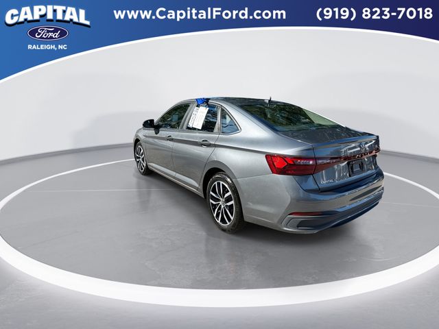 Used 2025 Silver Volkswagen 1.5T SE image 6